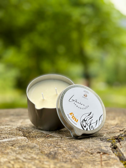 Bougie de massage FEU – packshot détouré, notes boisées et ambrées