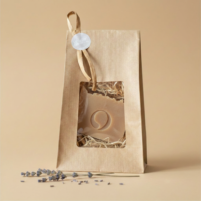 Savon miel dans la pochette kraft